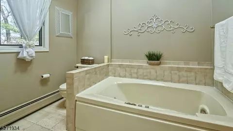 15 Woods End Ct, Wayne, NJ 07470 photo 23