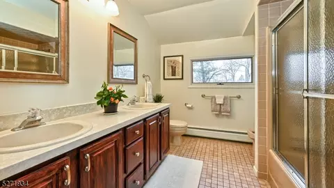 15 Woods End Ct, Wayne, NJ 07470 photo 26