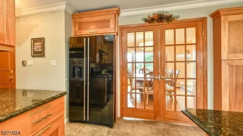 15 Woods End Ct, Wayne, NJ 07470 photo 13