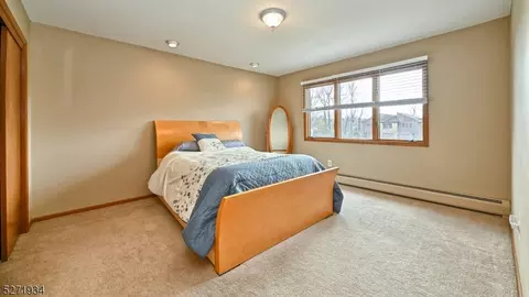 15 Woods End Ct, Wayne, NJ 07470 photo 24