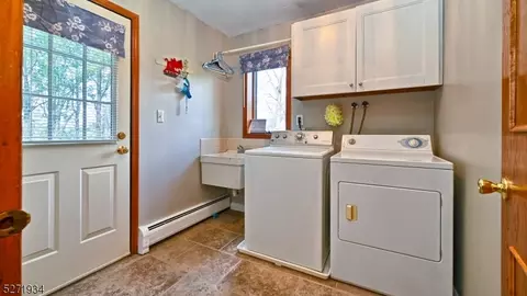 15 Woods End Ct, Wayne, NJ 07470 photo 15