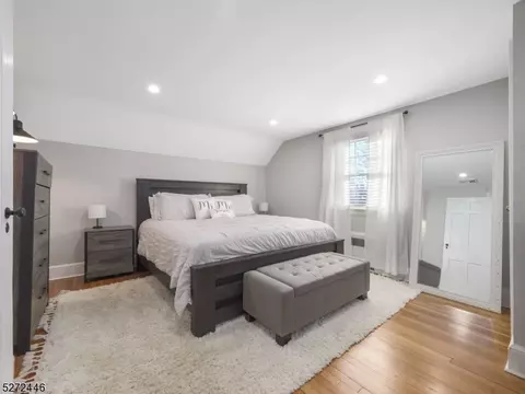 11 Summit Dr, Wayne, NJ 07470 photo 19