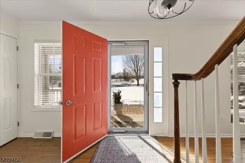 4 Pacesetter Dr, Hampton, NJ 08827 photo 6