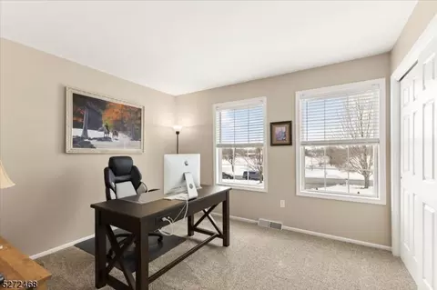 4 Pacesetter Dr, Hampton, NJ 08827 photo 33