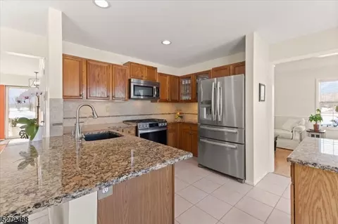 4 Pacesetter Dr, Hampton, NJ 08827 photo 16