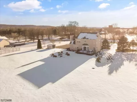 4 Pacesetter Dr, Hampton, NJ 08827 photo 39
