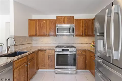 4 Pacesetter Dr, Hampton, NJ 08827 photo 14