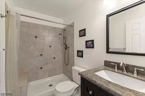 4 Pacesetter Dr, Hampton, NJ 08827 photo 35