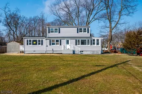 536 Garfield Ave, Franklin Twp, NJ 08873