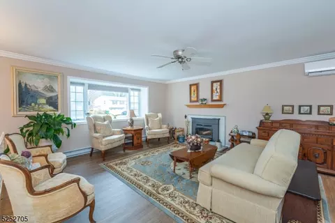 904 E Prospect St, Hackettstown, NJ 07840 photo 2