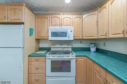 904 E Prospect St, Hackettstown, NJ 07840 photo 22
