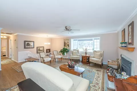 904 E Prospect St, Hackettstown, NJ 07840 photo 4