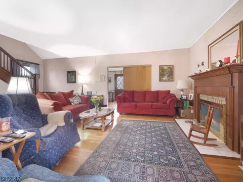 342 Valley Rd, Wayne, NJ 07470 photo 8