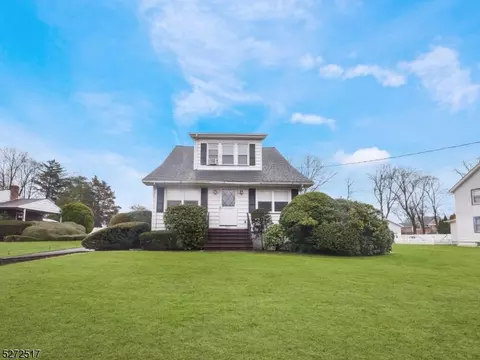 342 Valley Rd, Wayne, NJ 07470 photo 3