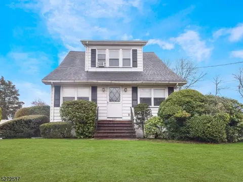 342 Valley Rd, Wayne, NJ 07470 photo 2