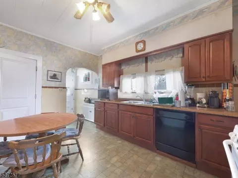 342 Valley Rd, Wayne, NJ 07470 photo 14