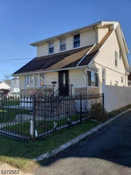 746 Murray, Elizabeth, NJ 07202
