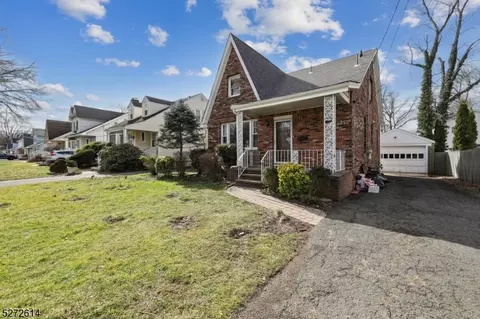 404 Jerusalem Rd, Scotch Plains, NJ 07076