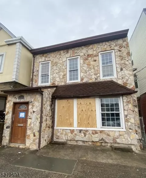 1250 Madison Ave, Paterson, NJ 07503