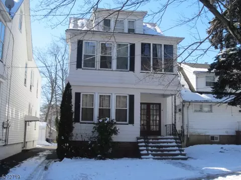 9 Schaefer Rd, Maplewood, NJ 07040