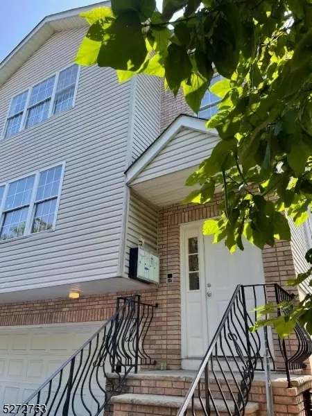 142 S 6th St, Newark, NJ 07103