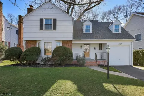 862 Summit Ave, Westfield, NJ 07090
