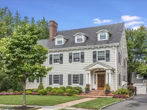 18 Summit St, Glen Ridge, NJ 07028