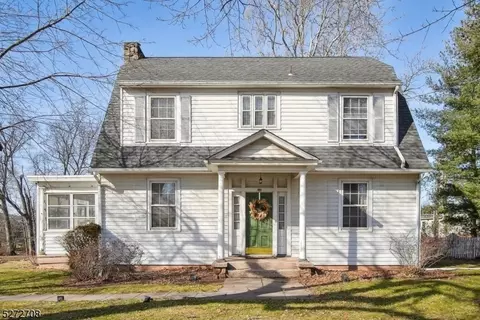 159 Pennsylvania Ave, Flemington, NJ 08822
