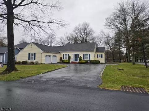 125 Prospect Ave, Bridgewater, NJ 08807