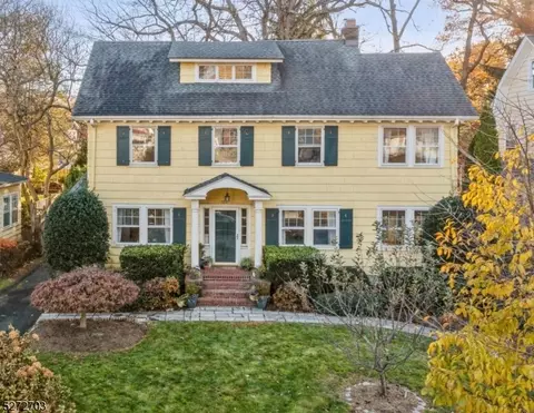 102 Gordonhurst Ave, Montclair, NJ 07043