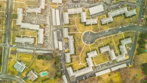 View/Area - 54 Manchester Ct, Wayne, NJ 07470 photo 2 of 2