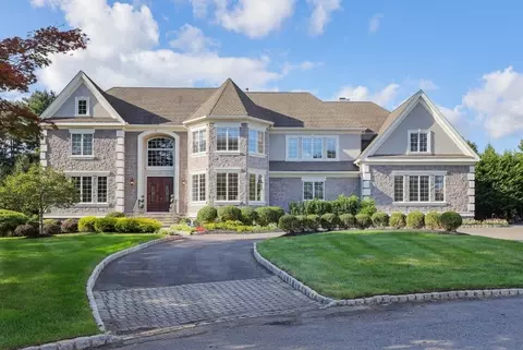 6 Evergreen Ct, Warren, NJ 07059