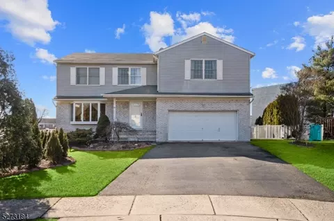 98 Nugent Dr, Clifton, NJ 07012