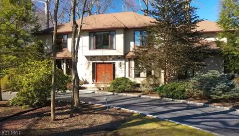 26 Tammy Hill Trl, Randolph, NJ 07869