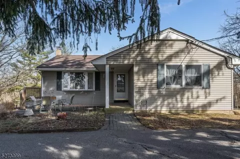 15 Linvale Rd, East Amwell Twp, NJ 08551