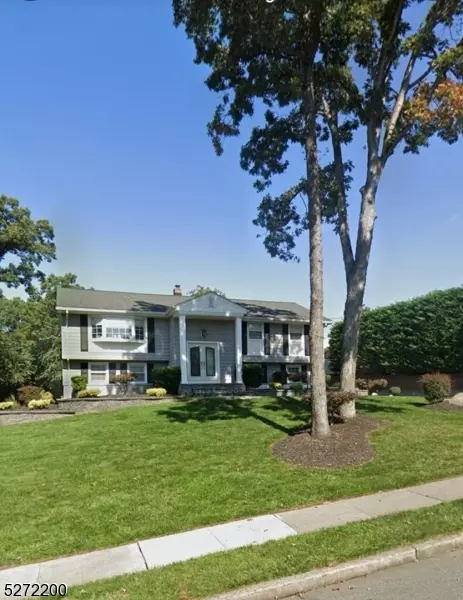 4 Tudor Pl, Montville Twp, NJ 07058