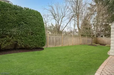 9 Midland Ter, Summit, NJ 07901 photo 29