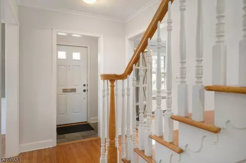 9 Midland Ter, Summit, NJ 07901 photo 3