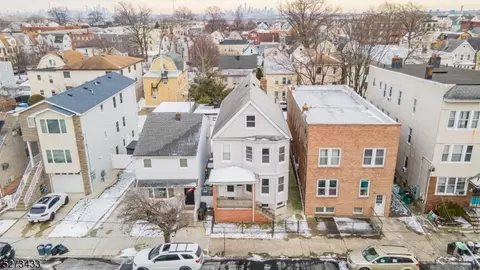 356 Highland Ave, Kearny, NJ 07032