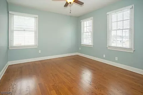 8 Hooker Ave, Middlesex, NJ 08846 photo 19