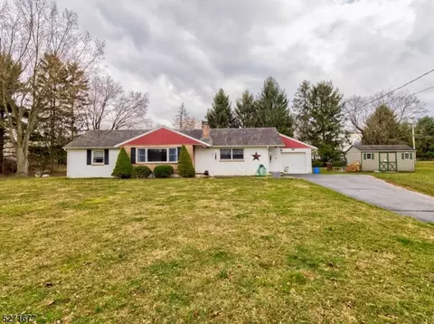 250 Stamets Rd, Milford, NJ 08848