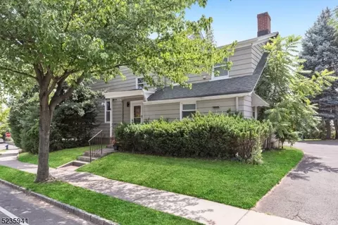 10 Van Ness Ter, Maplewood, NJ 07040