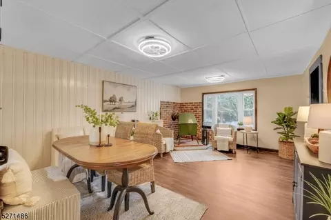 351 Washburn Ave, Washington, NJ 07882