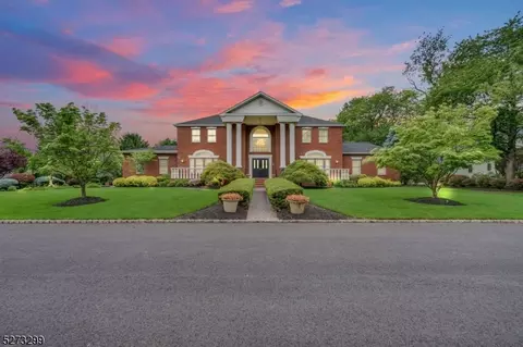 18 Maher Rd, Franklin Twp, NJ 08873