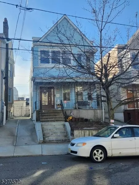 283 Woodlawn Ave, Jersey City, NJ 07305