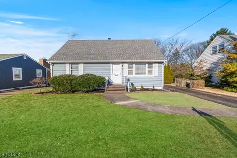 60 Emerson St, Clifton, NJ 07013