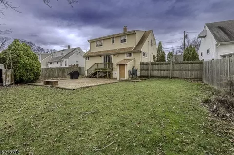57 Independence Dr, Roselle, NJ 07203 photo 17