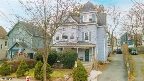 18 Harrison St, Morristown, NJ 07960