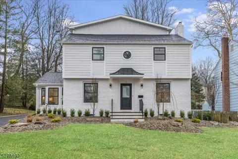 9 Elmwood Pl, Millburn Twp, NJ 07078