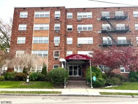 2200 Center Ave #1A, Fort Lee, NJ 07024